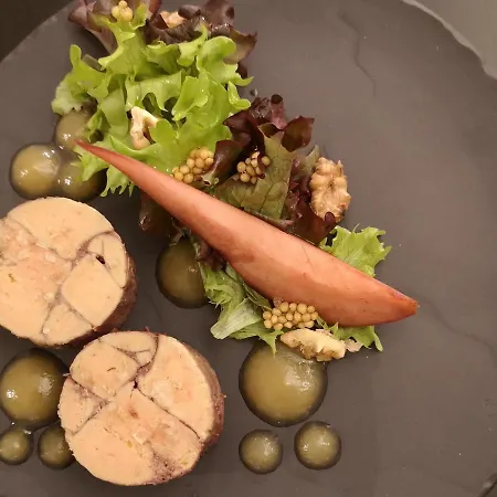 بيت ضيافة Chez Les Amis - Adults Only