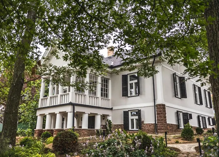 Chez Les Amis - Adults Only 鲍洛通塞派兹德