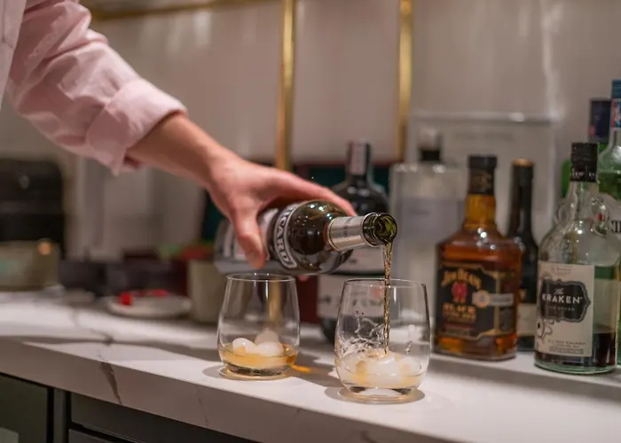 招待所 Chez Les Amis - Adults Only