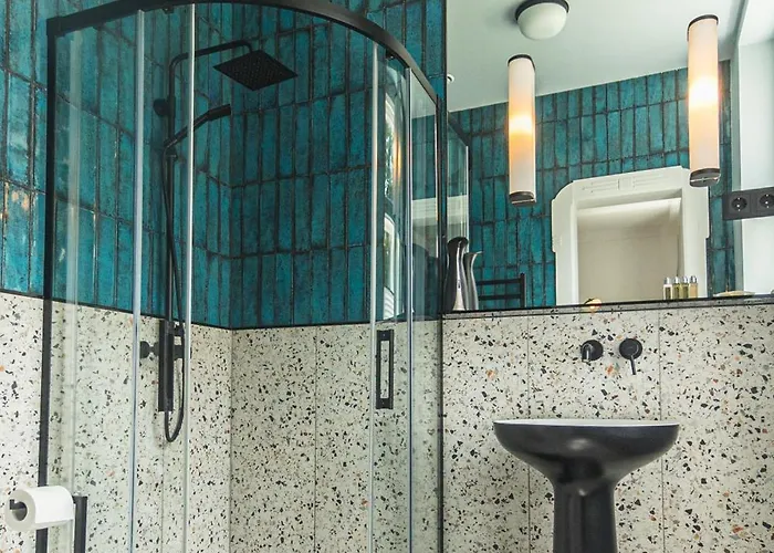 Chez Les Amis - Adults Only 招待所 鲍洛通塞派兹德