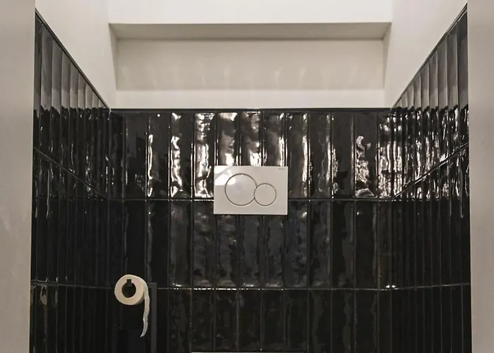 Chez Les Amis - Adults Only 招待所